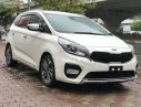 Kia Rondo GAT 2017 - Cần bán Kia Rondo GAT sản xuất 2017, màu trắng chính chủ, 585 triệu