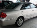 Toyota Camry 3.0V 2005 - Cần bán lại xe Toyota Camry 3.0V đời 2005, giá tốt
