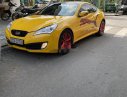 Hyundai Genesis  2.0 Tubo 2010 - Cần bán lại xe Hyundai Genesis 2.0 Tubo năm sản xuất 2010, màu vàng, giá chỉ 450 triệu