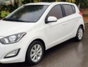 Hyundai i20 2013 - Cần bán Hyundai i20 1.4 AT sản xuất năm 2013, màu trắng, nhập khẩu