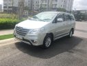 Toyota Innova E  2013 - Bán Toyota Innova E đời 2013, màu bạc chính chủ