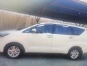 Toyota Innova 2016 - Bán Toyota Innova MT năm sản xuất 2016, màu trắng còn mới