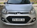 Hyundai Grand i10   2015 - Cần bán lại xe Hyundai Grand i10 năm 2015, màu bạc, nhập khẩu nguyên chiếc, giá 235tr