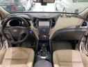 Hyundai Santa Fe 2.2L 4WD 2017 - Bán Hyundai Santa Fe 2.2L 4WD đời 2017, màu trắng