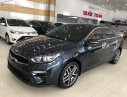 Kia Cerato 2019 - Cần bán xe Kia Cerato sản xuất năm 2019, màu xanh lam số sàn