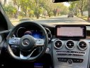 Mercedes-Benz C class C300 2019 - Cần bán Mercedes C300 đời 2019, màu đen