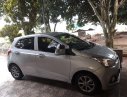 Hyundai Grand i10 2015 - Cần bán Hyundai Grand i10 năm sản xuất 2015, màu bạc, nhập khẩu nguyên chiếc, giá chỉ 285 triệu