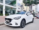 Mazda 2 2018 - Cần bán gấp Mazda 2 năm sản xuất 2018, màu trắng