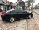 Toyota Camry 2013 - Bán Toyota Camry đời 2013, màu đen số tự động, giá 710tr