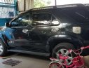 Toyota Fortuner 2009 - Cần bán xe Toyota Fortuner V AT sản xuất 2009, màu đen số tự động