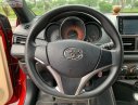 Toyota Yaris 1.3E 2015 - Bán ô tô Toyota Yaris 1.3E năm sản xuất 2015, màu đỏ, nhập khẩu số tự động