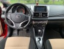 Toyota Yaris 1.3E 2015 - Bán ô tô Toyota Yaris 1.3E năm sản xuất 2015, màu đỏ, nhập khẩu số tự động
