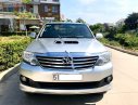 Toyota Fortuner   2013 - Cần bán Toyota Fortuner MT năm 2013, màu bạc, xe gia đình 