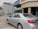 Toyota Camry 2.0E 2014 - Xe Toyota Camry 2.0E năm sản xuất 2014, màu bạc xe gia đình