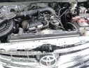 Toyota Innova 2.0 MT 2011 - Bán xe Toyota Innova 2.0 MT sản xuất 2011, màu bạc