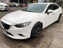 Mazda 6 2016 - Cần bán gấp Mazda 6 2.0 AT năm 2016, màu trắng giá cạnh tranh