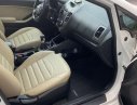 Kia Cerato MT 2018 - Cần bán Kia Cerato MT 2018, màu trắng, giá tốt