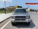 Mitsubishi Pajero 3.0 2005 - Bán Mitsubishi Pajero 3.0 đời 2005, màu bạc số sàn