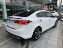 Kia Cerato 1.6AT 2018 - Cần bán lại xe Kia Cerato 1.6AT sản xuất 2018, màu trắng