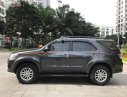 Toyota Fortuner 2012 - Cần bán lại xe Toyota Fortuner năm sản xuất 2012, màu xám, giá chỉ 635 triệu