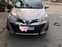 Toyota Vios 2019 - Cần bán lại xe Toyota Vios sản xuất năm 2019, màu vàng số sàn, giá tốt