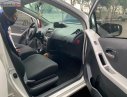 Toyota Yaris 2010 - Bán xe Toyota Yaris sản xuất 2010, màu trắng, xe nhập chính chủ, 375tr