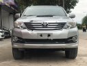 Toyota Fortuner 2.5MT 4x2 Diesel 2016 - Cần bán lại xe Toyota Fortuner 2.5MT 4x2 Diesel năm 2016, màu bạc giá cạnh tranh