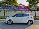 Suzuki Swift 2016 - Bán xe Suzuki Swift sản xuất năm 2016, màu trắng, 435tr