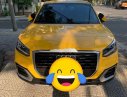 Audi Q7 2019 - Cần bán xe Audi Q7 năm sản xuất 2019, màu vàng