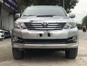 Toyota Fortuner   MT 2016 - Cần bán Toyota Fortuner MT sản xuất 2016, màu bạc số sàn, giá 775tr