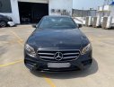 Mercedes-Benz E class E300 AMG   2019 - Cần bán gấp Mercedes E300 AMG sản xuất năm 2019, màu xanh đen