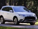 Mitsubishi Outlander 2020 - Bán ưu đãi giá tốt với chiếc Mitsubish Outlander 2.0 CVT, sản xuất 2020, giao dịch nhanh