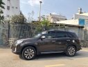 Kia Sorento 2017 - Cần bán Kia Sorento năm sản xuất 2017, màu đen xe gia đình giá cạnh tranh