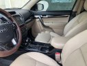 Kia Sorento 2017 - Cần bán Kia Sorento năm sản xuất 2017, màu đen xe gia đình giá cạnh tranh