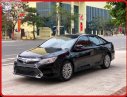 Toyota Camry   2017 - Bán Toyota Camry 2.0E năm 2017, màu đen