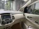 Toyota Innova 2.0E 2016 - Tôi cần bán xe ô tô TOYOTA INNOVA 2.0E màu bạc SX 2016