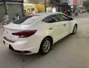 Hyundai Elantra 2020 - Chính chủ bán xe Huyndai Elantra sx năm 2020 số sàn