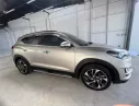 Hyundai Tucson 2020 - Hyundai Tucson 1.6 Turbo 2020, Giá bán: 696 triệu (có bớt Lộc), Ghi Vàng, nội thất Kem.