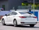Lexus ES 250 2021 - Cần bán xe Lexus ES 250 2021, màu trắng, nhập khẩu nguyên chiếc, xe chạy ít 