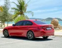 BMW 320i Sport Line 2024 - Cần bán BMW 320i Sport Line sản xuất 2024, màu đỏ