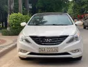 Hyundai Sonata 2010 - Em cần nhượng lại chiếc xe Hyundai Sonata Y20 , đăng ký lần đầu 31/12/2010