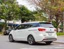 Kia Sedona 2016 - Sedona sản xuất 2016, màu trắng sang trọng đang tìm chủ nhân mới.