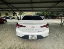 Hyundai Elantra 2022 - Hyundai Elantra 2022 Trắng 25000 km- 495 triệu