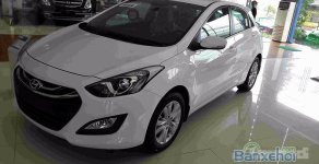 Hyundai i30 2015 - Bán ô tô Hyundai i30 đời 2015, màu trắng, 758tr giá 758 triệu tại Đà Nẵng