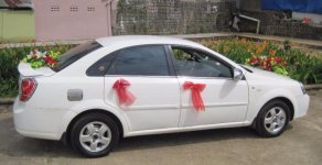 Chevrolet Lacetti 2005 - Bán xe Chevrolet Lacetti đời 2005, màu trắng, giá tốt giá 240 triệu tại Lâm Đồng