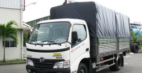 Hino 300 Series 1T9 2015 - Cần bán xe tải Hino 1T9, 2 tấn mới 100% đời 2015 giá rẻ giá 585 triệu tại Tp.HCM