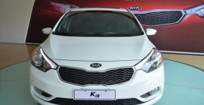 Kia K3 AT 2016 - Bán Kia K3 AT đời 2016, màu trắng giá tốt Hà Tĩnh, bán trả góp lãi suất tốt, thời gian vay lên tới 7 năm giá 669 triệu tại Hà Tĩnh