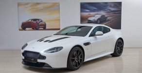 Aston Martin Vantage V 2016 - Bán ô tô Aston Martin Vantage V12 đời 2016, màu trắng giá 18 tỷ 990 tr tại Tp.HCM
