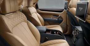 Bentley Bentayga 2016 - Bán Bentley Bentayga năm 2016, màu trắng, xe nhập chính hãng mới 100% giá 16 tỷ tại Hà Nội