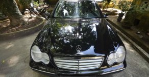 Mercedes-Benz C200 2001 - Bán ô tô Mercedes-Benz C200 đời 2001, xe nhập, đã thay thế gần hết phụ tùng. Giá thỏa thuận giá 240 triệu tại Hà Nội